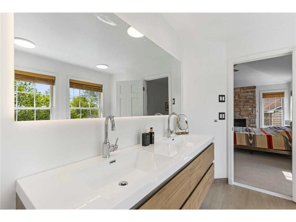 508 Severn Way Eagan MN 55123 7037455 image29