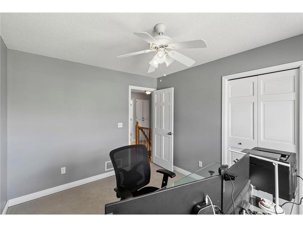 508 Severn Way Eagan MN 55123 7037455 image31