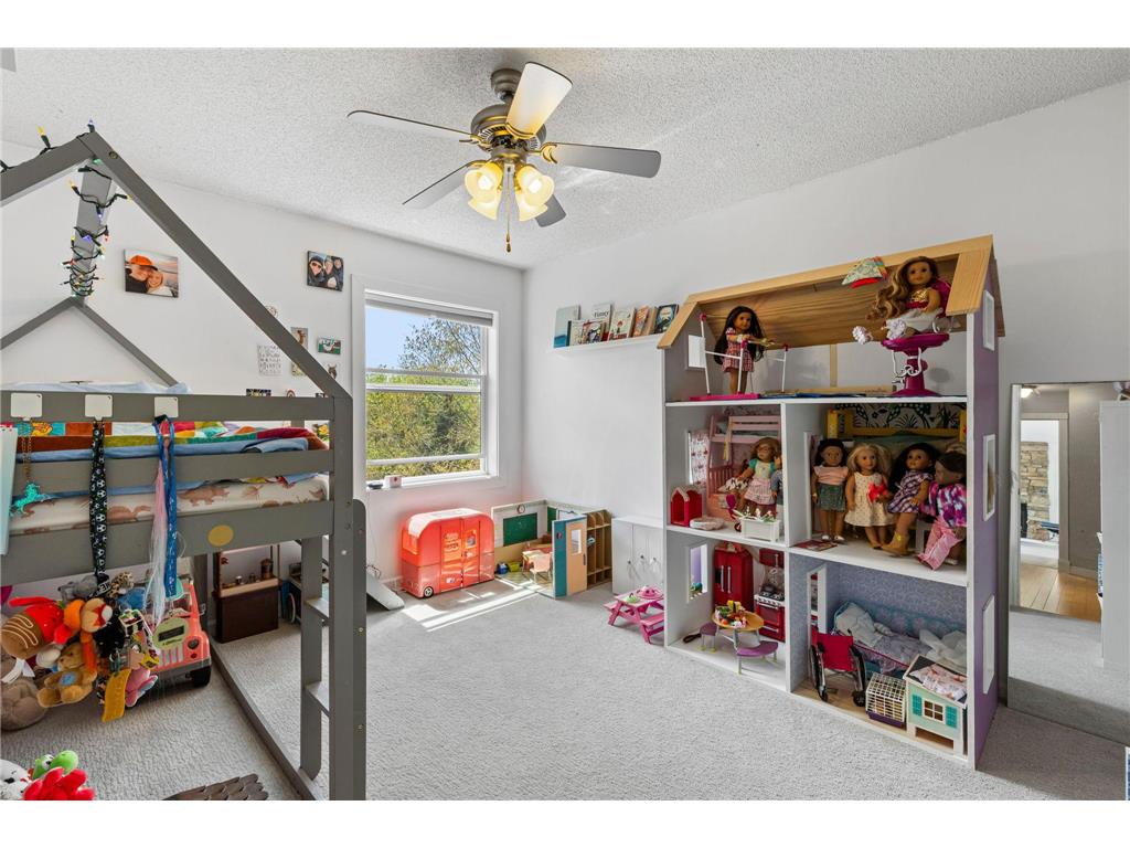 508 Severn Way Eagan MN 55123 7037455 image32