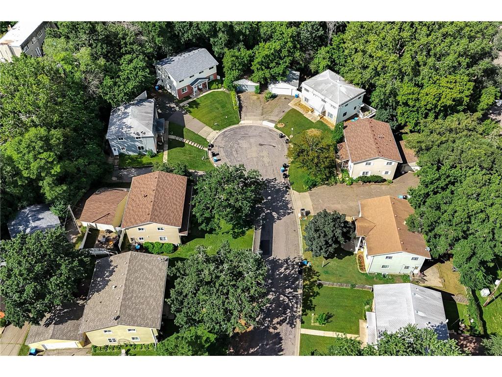 508 Shadyside Circle Hopkins MN 55343 7006664 image17