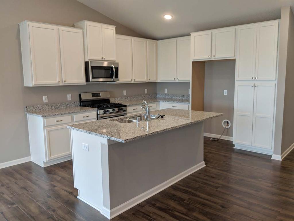 5085 Mustang Drive Woodbury MN 55129 6341040 image1