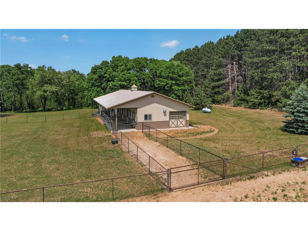 5088 357th Avenue NW Cambridge MN 55017 7009309 image42
