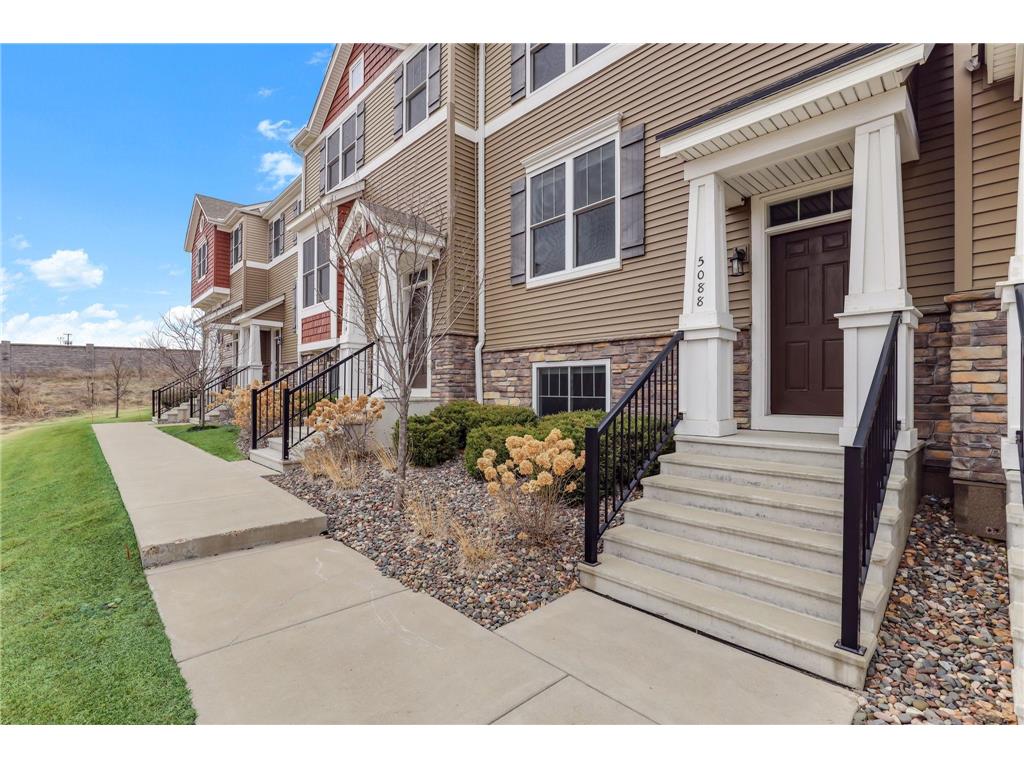 5088 93rd Lane N Brooklyn Park MN 55443 7018730 image1