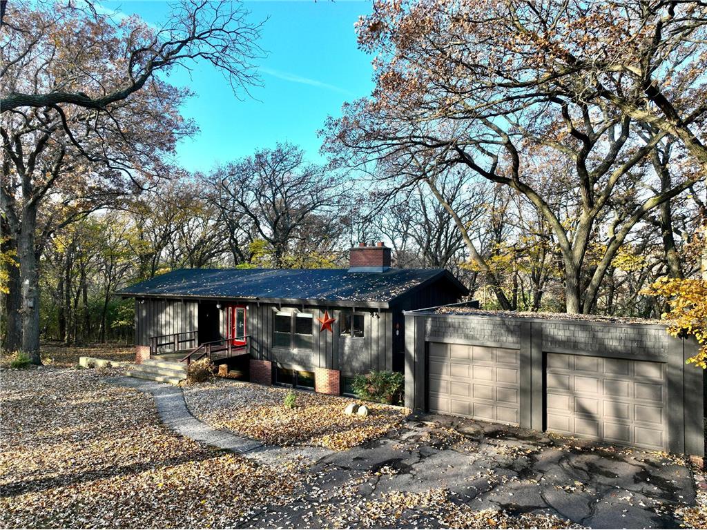 50888 County Road 17 Windom MN 56101 - Three 6628593 image1