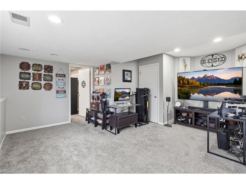 509 11th Street Farmington MN 55024 7037805 image16