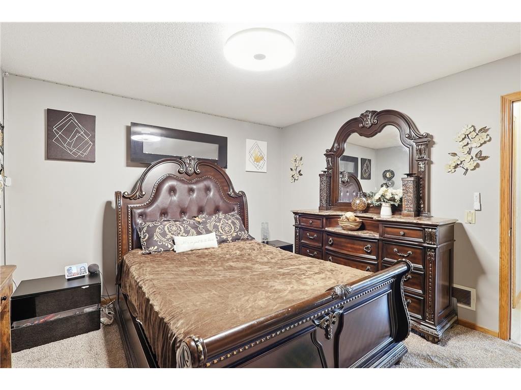 509 11th Street Farmington MN 55024 7037805 image21