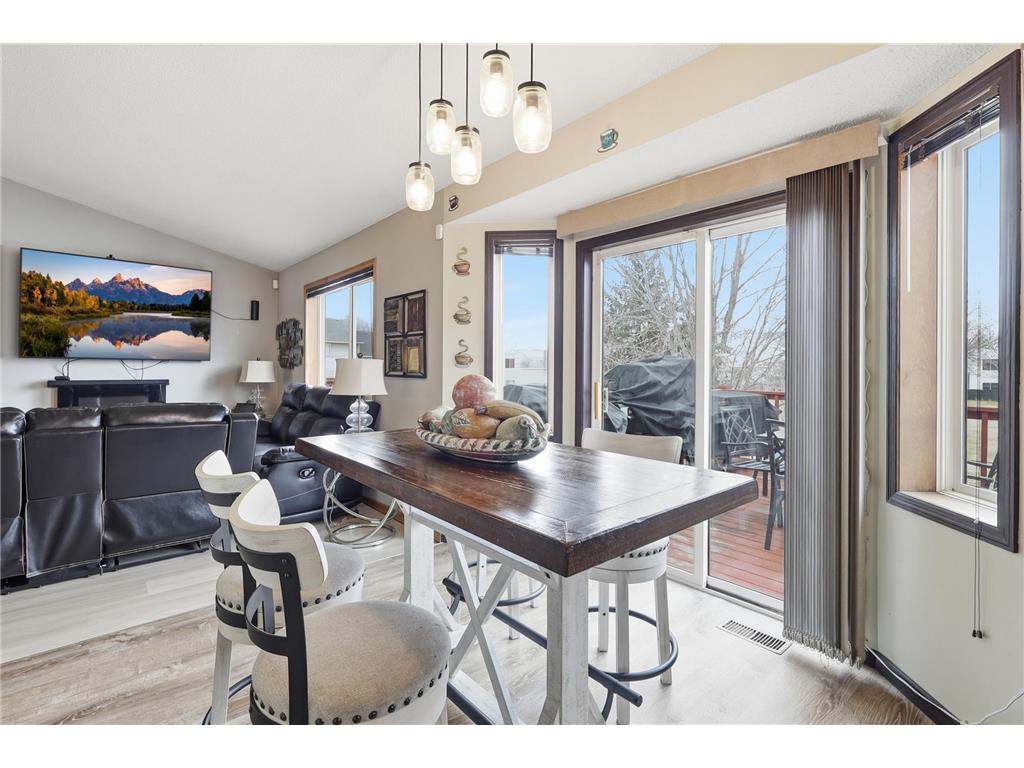 509 11th Street Farmington MN 55024 7037805 image4