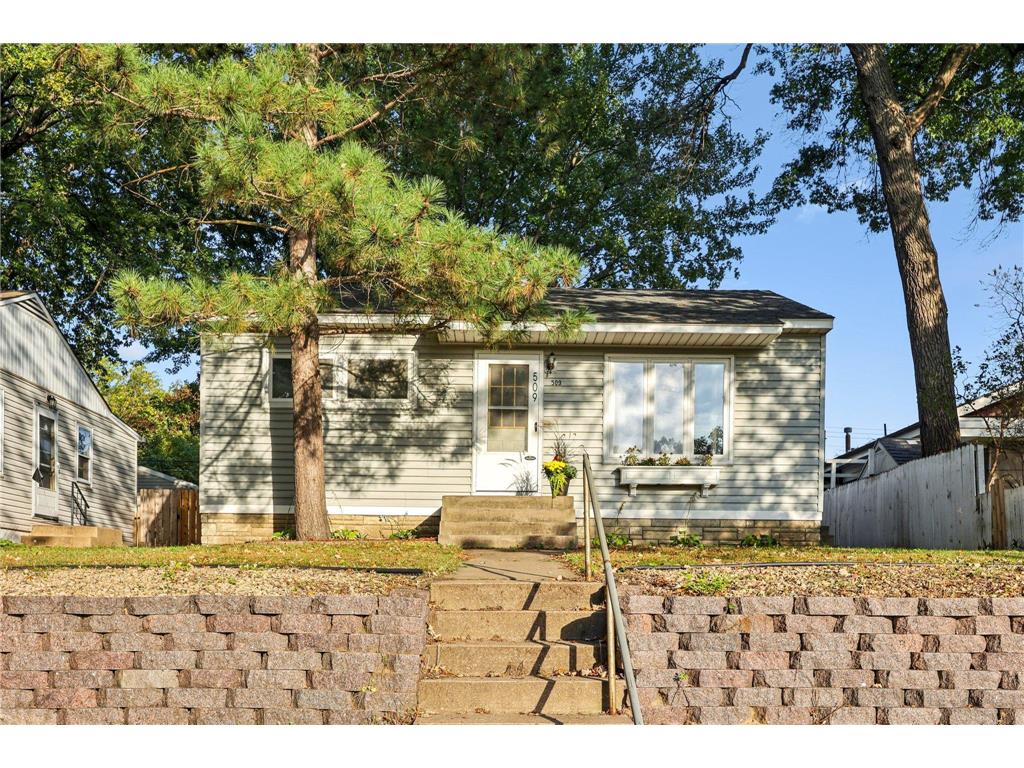 509 12th Avenue NW New Brighton MN 55112 6799313 image1