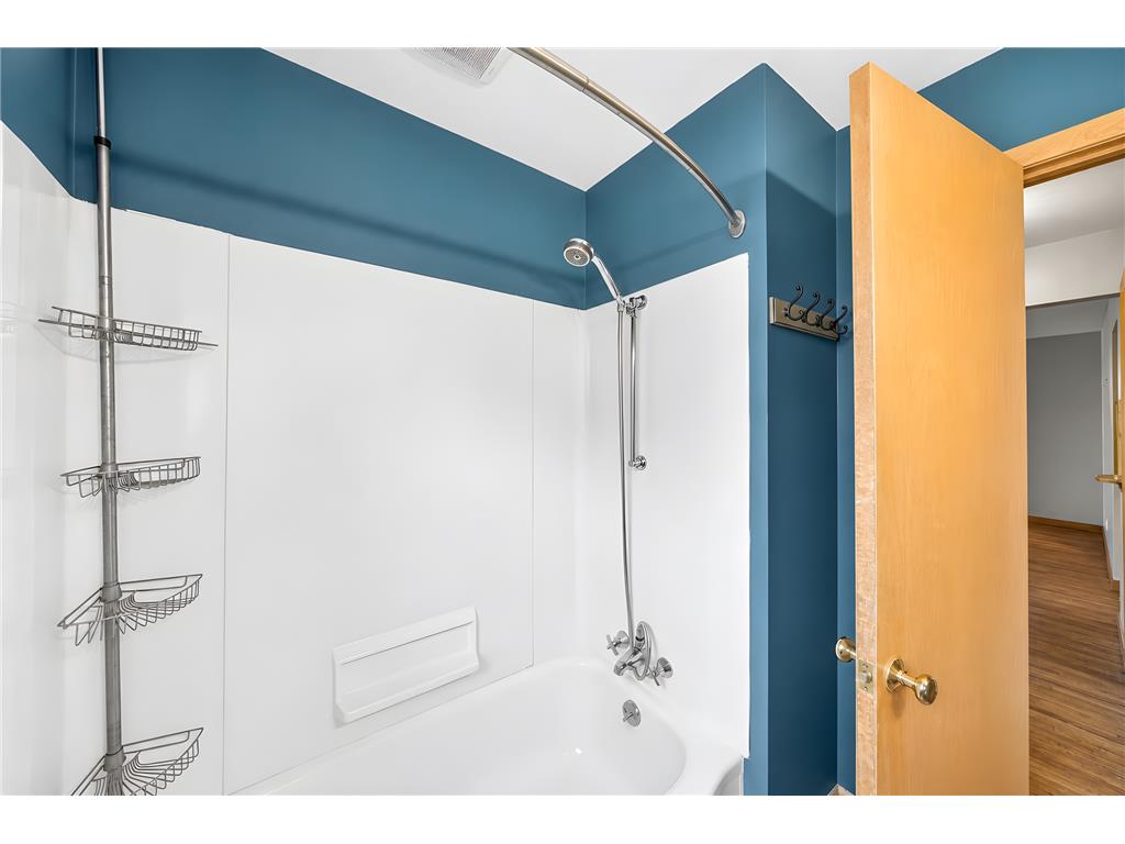509 31st Street NE Rochester MN 55906 7067020 image19