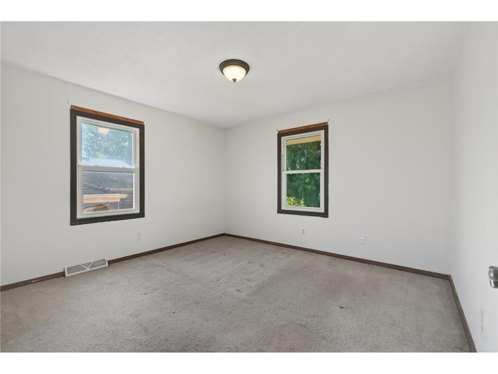 509 Arlington Avenue E Saint Paul MN 55130 7081857 image17