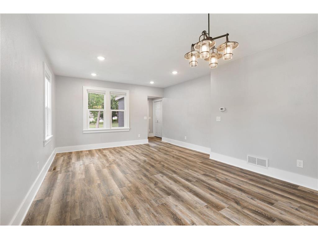 509 E Academy Street Owatonna MN 55060 7087976 image14