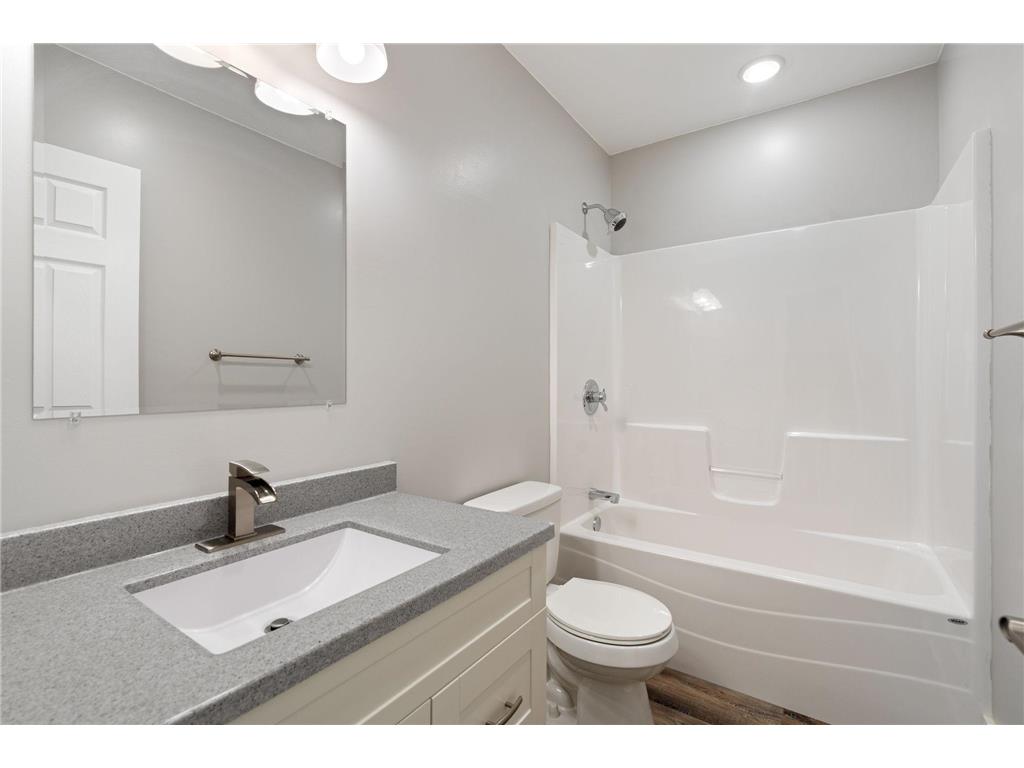509 E Academy Street Owatonna MN 55060 7087976 image30