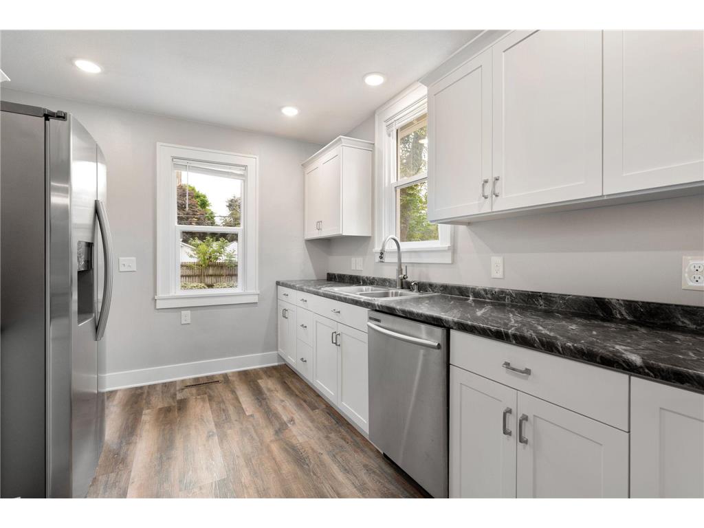 509 E Academy Street Owatonna MN 55060 7087976 image9