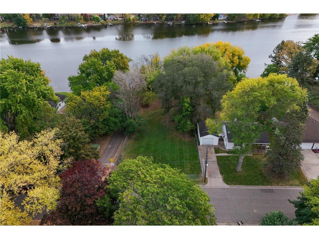 509 Gentry Avenue N Oakdale MN 55128 - Tanners 6618631 image2