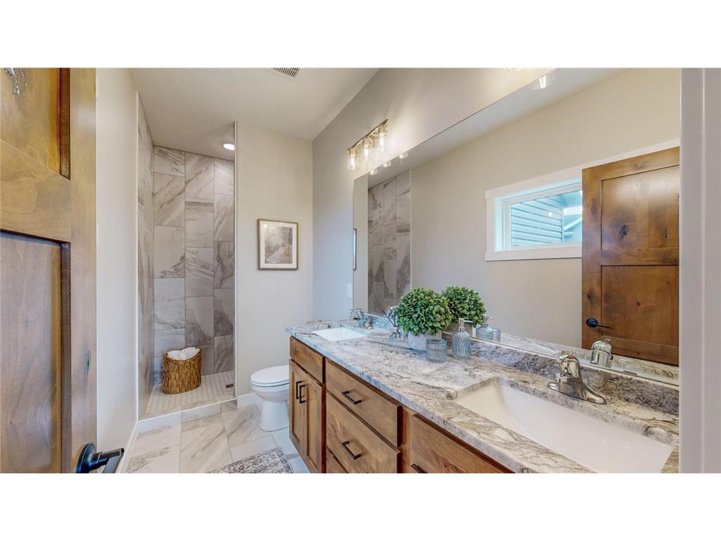 509 Golfview Avenue Zumbrota MN 55992 6736553 image14