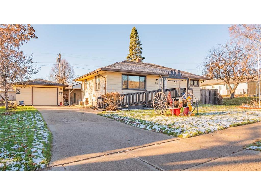 509 Indiana Avenue W Gilbert MN 55741 6460078 image1