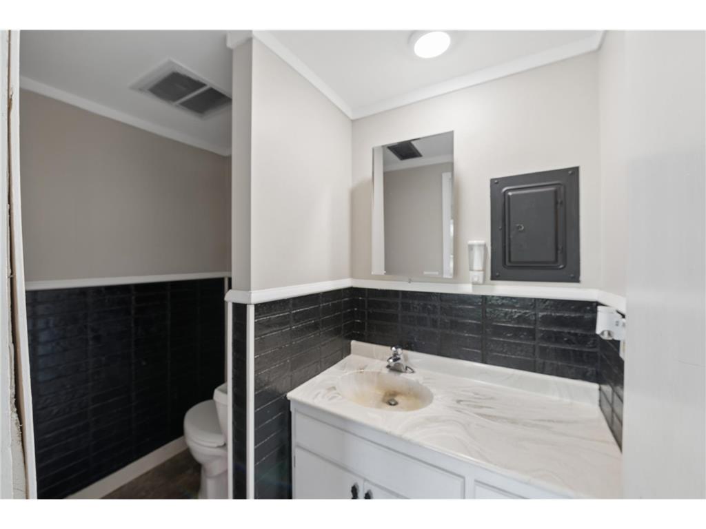 509 Main Street N Cambridge MN 55008 7021231 image8
