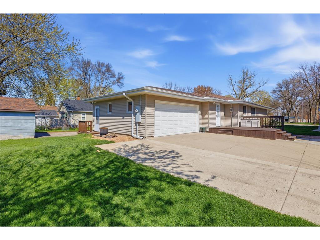 509 Main Street W Silver Lake MN 55381 7062650 image2