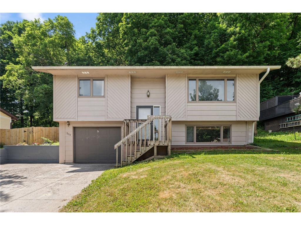 509 Mill Street E Cannon Falls MN 55009 7088976 image1