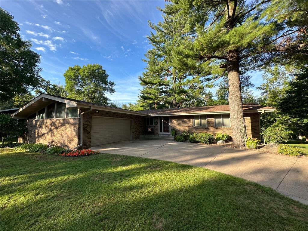 509 Riverside Street Mora MN 55051 - Snake River 6411755 image1
