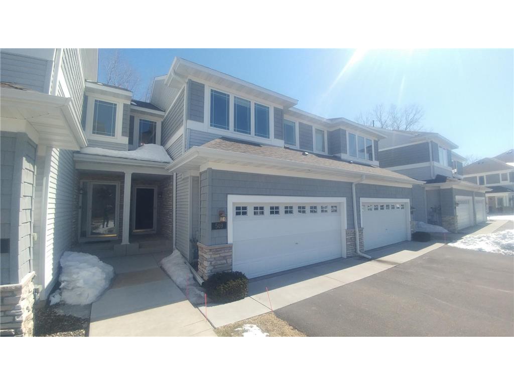 509 Sutherland Drive, Woodbury, MN, 55129 MLS 6351199 Edina Realty