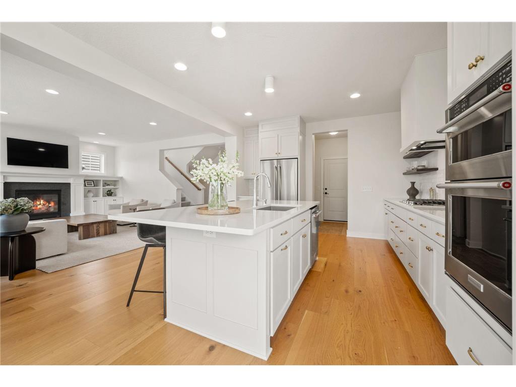 5090 Boulder Lane Chaska MN 55318 7056021 image14