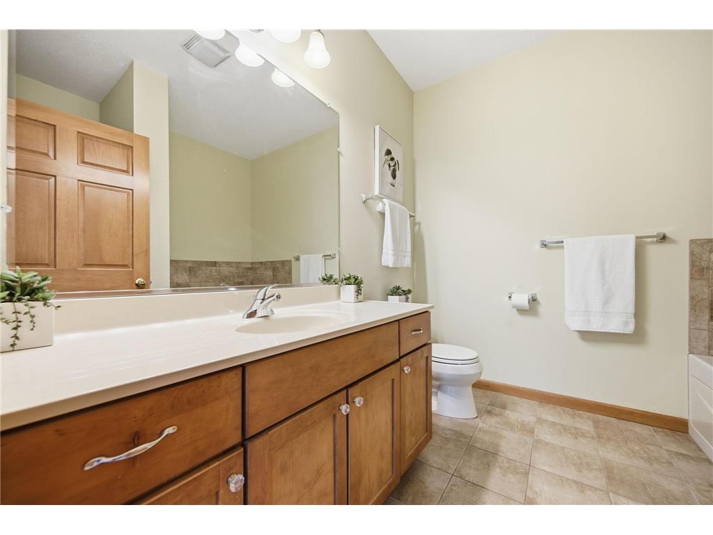 5090 Kelly Court White Bear Lake MN 55110 7075374 image20