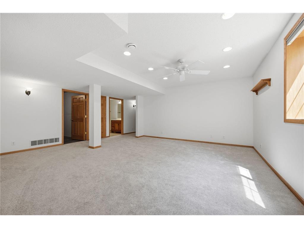 5090 Kelly Court White Bear Lake MN 55110 7075374 image24