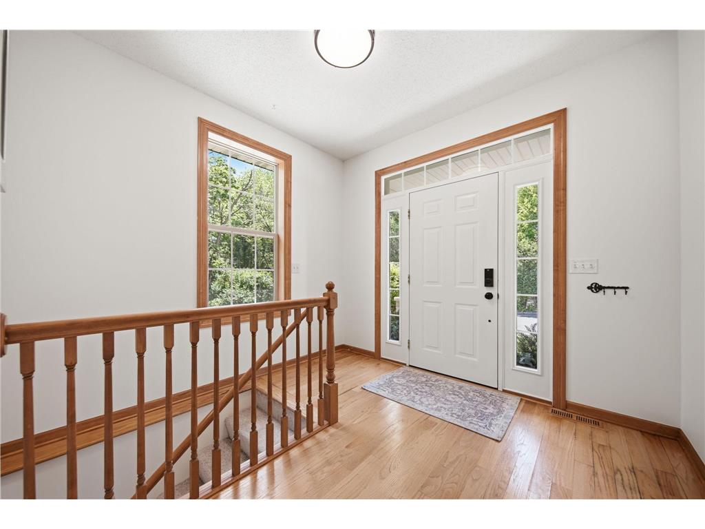 5090 Kelly Court White Bear Lake MN 55110 7075374 image4