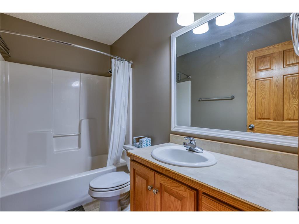 5092 382nd Drive North Branch MN 55056 6822134 image21