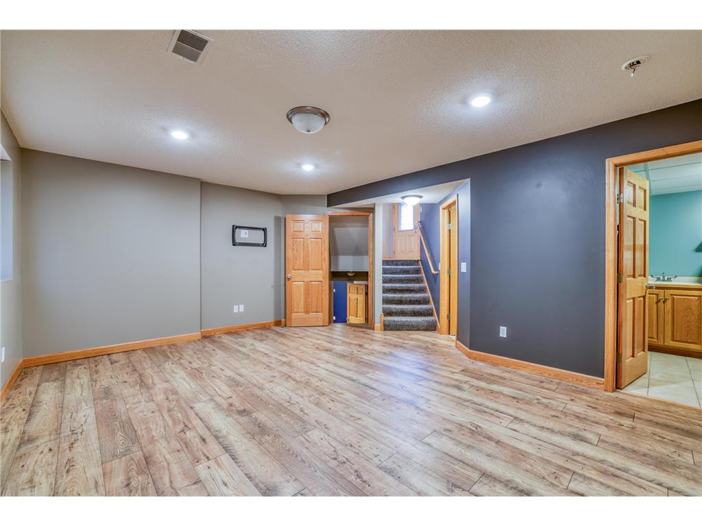 5092 382nd Drive North Branch MN 55056 6822134 image29