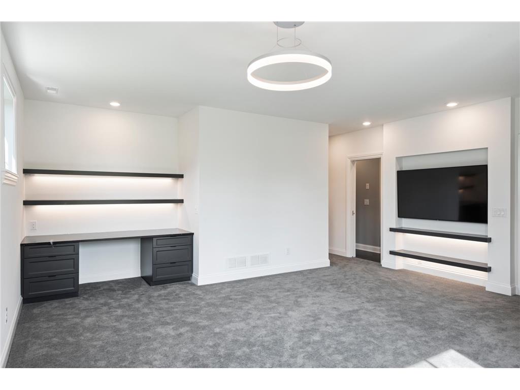 5095 Kelsey Terrace Edina MN 55436 7017426 image50