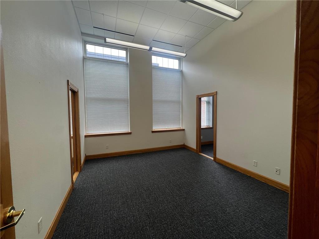 51 Downtown Plaza Fairmont MN 56031 6722914 image14