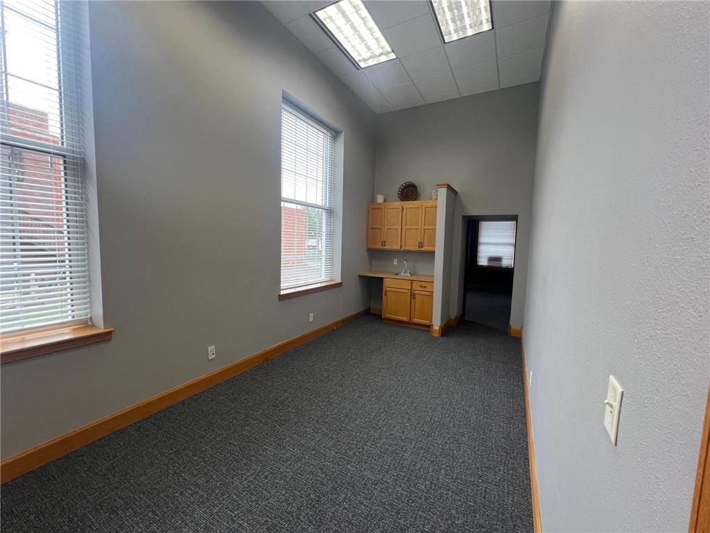 51 Downtown Plaza Fairmont MN 56031 6722914 image15