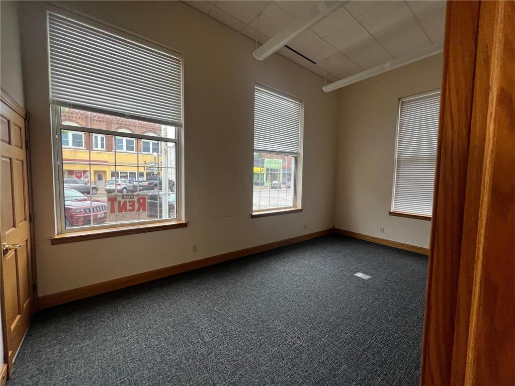 51 Downtown Plaza Fairmont MN 56031 6722914 image7