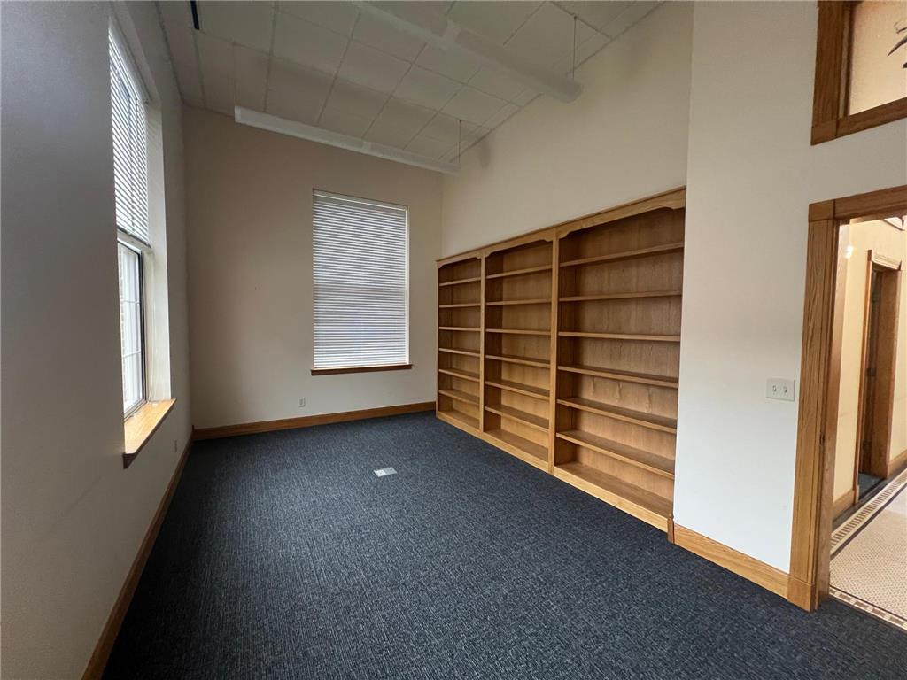 51 Downtown Plaza Fairmont MN 56031 6722914 image8