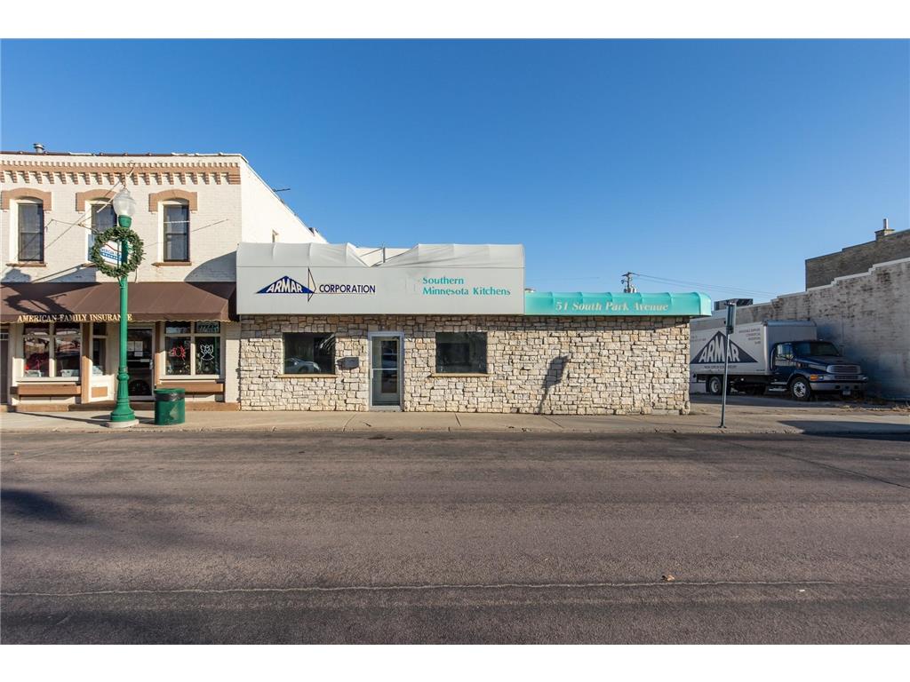 51 S Park Avenue Le Center MN 56057 6469256 image1