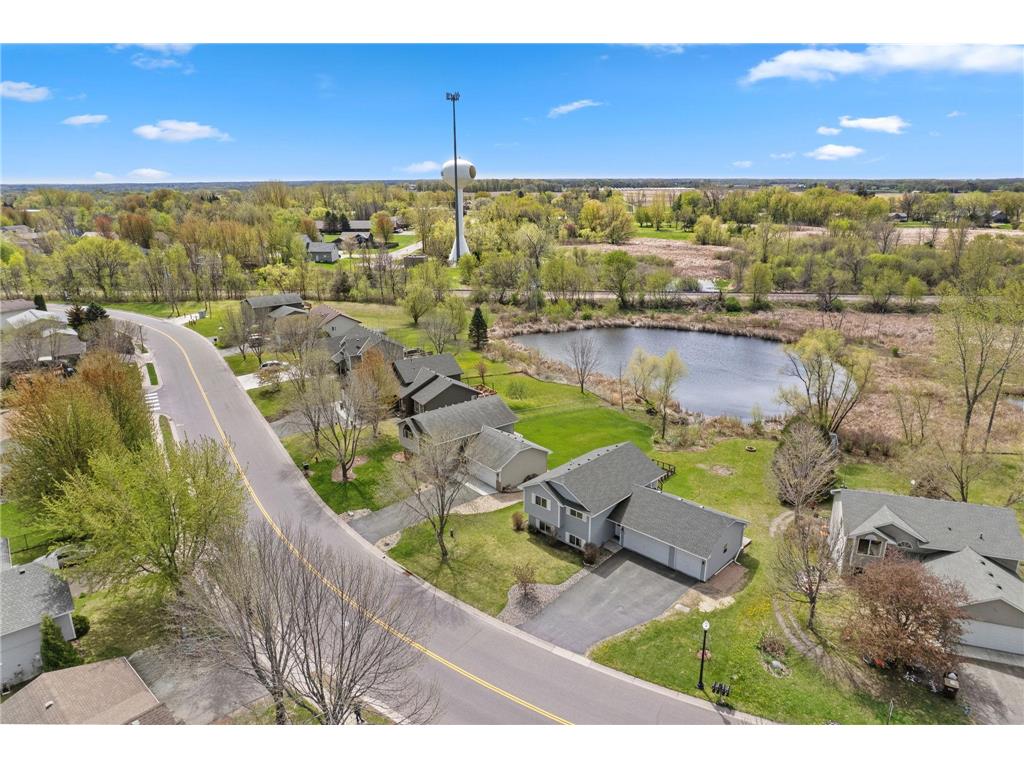 510 1st Street N Montrose MN 55363 7069380 image2