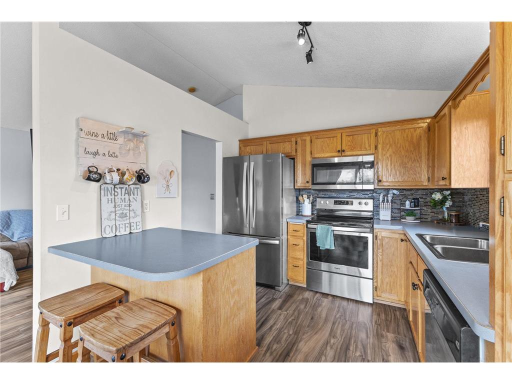 510 1st Street N Montrose MN 55363 7069380 image8