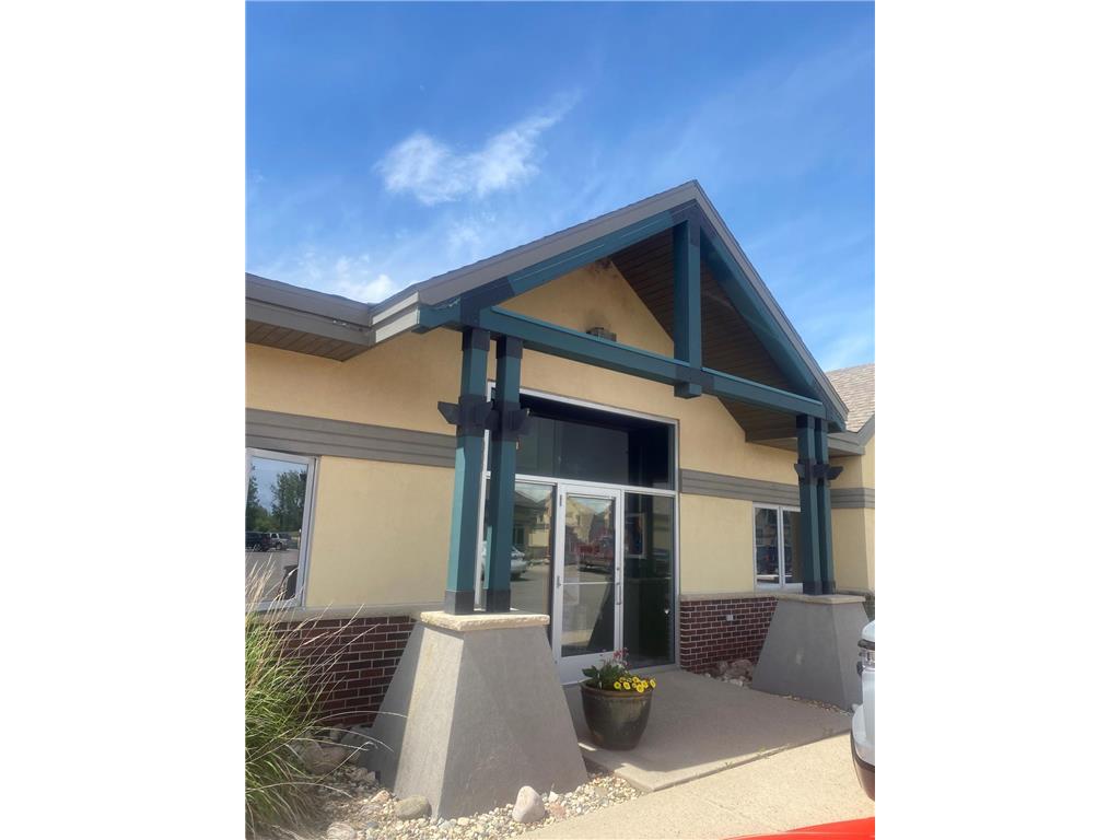 510 22nd Avenue E #202A Alexandria MN 56308 6551181 image1