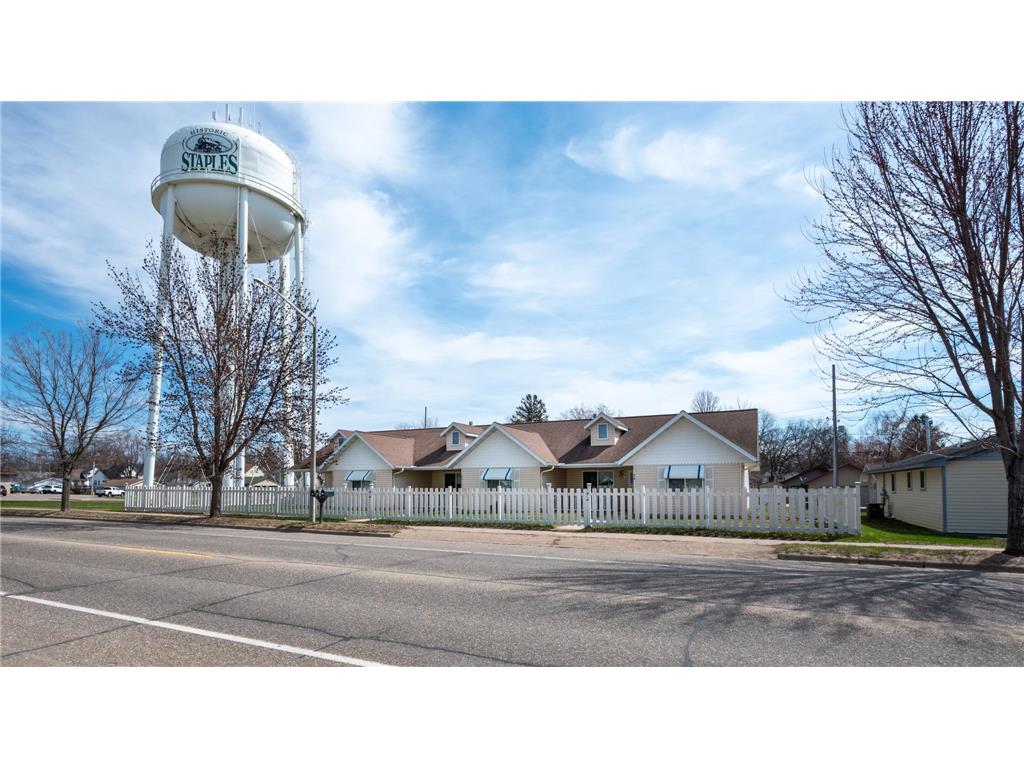 510 512 514 4th Street NE Staples MN 56479 6685914 image1