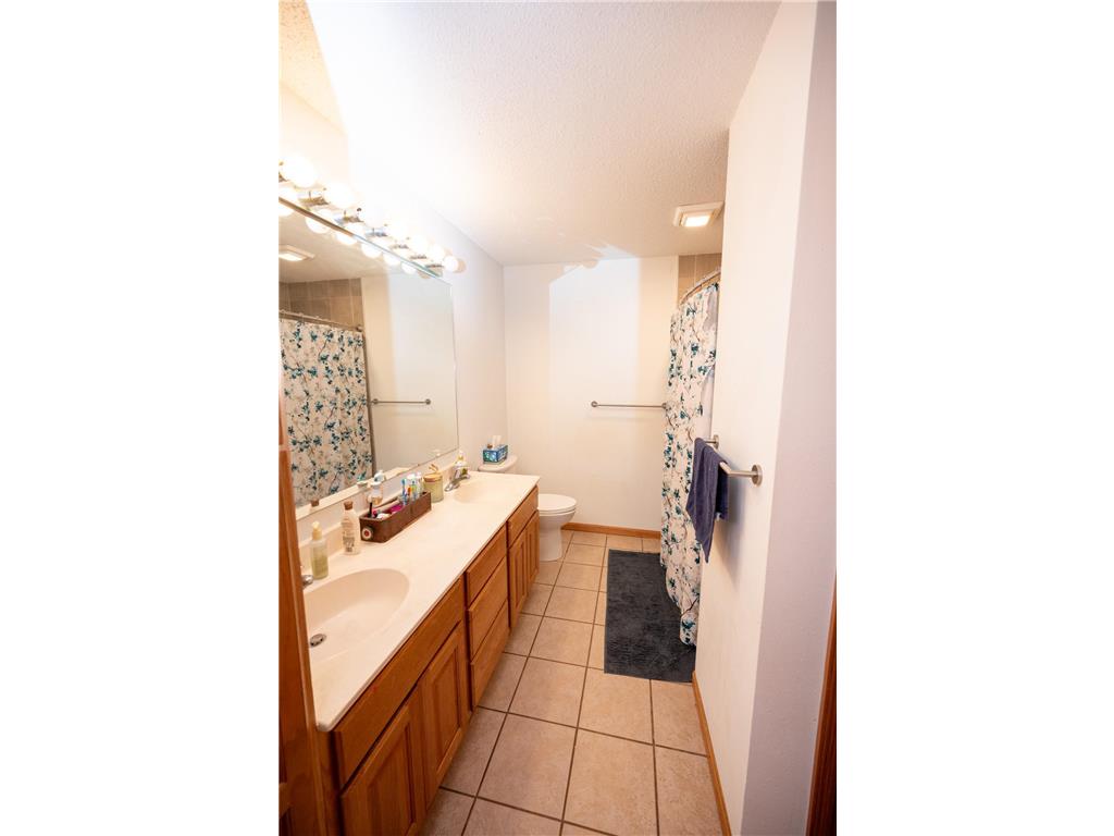 510 512 514 4th Street NE Staples MN 56479 6685914 image16