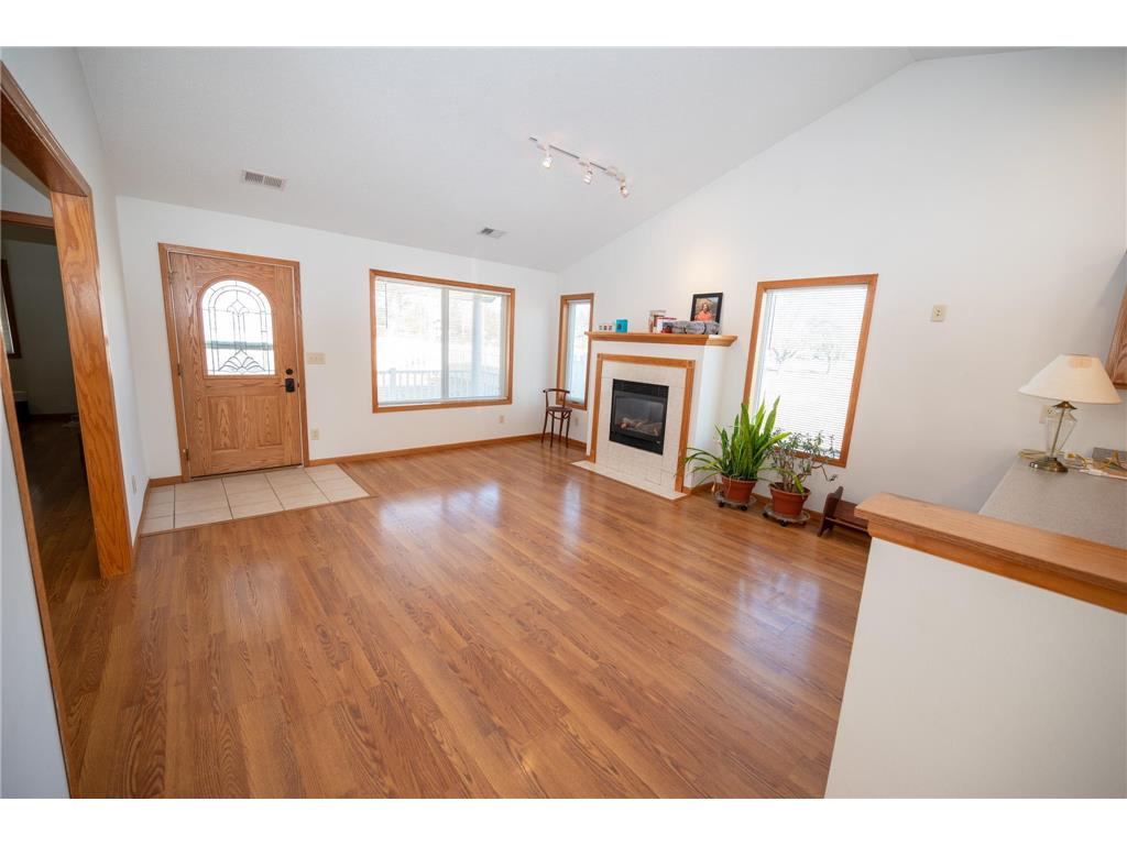 510 512 514 4th Street NE Staples MN 56479 6685914 image20