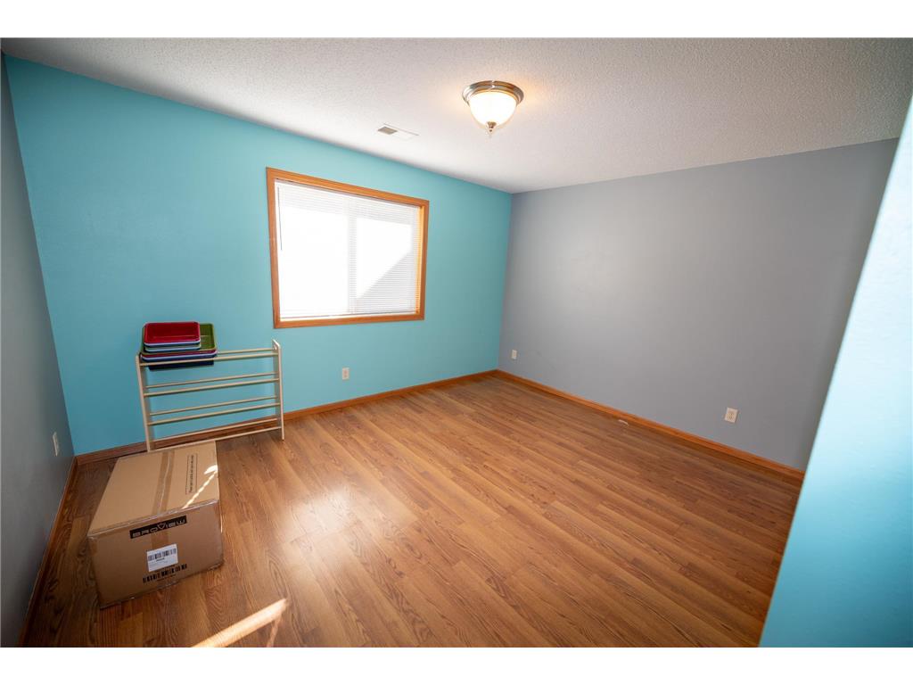 510 512 514 4th Street NE Staples MN 56479 6685914 image25