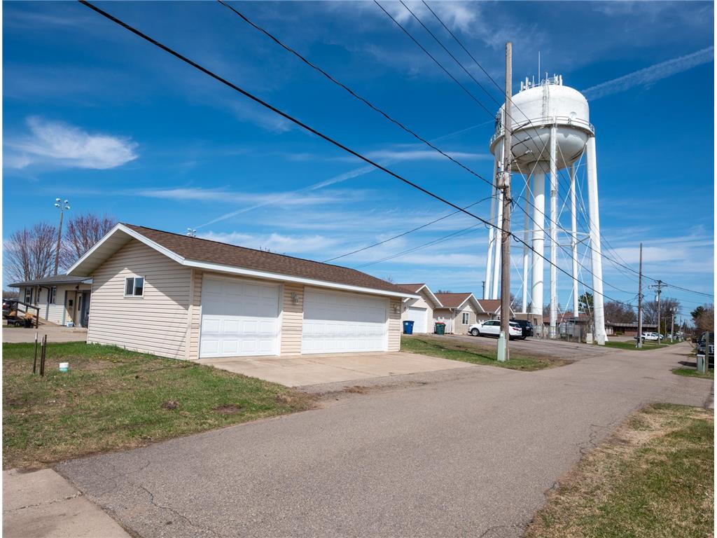 510 512 514 4th Street NE Staples MN 56479 6685914 image4