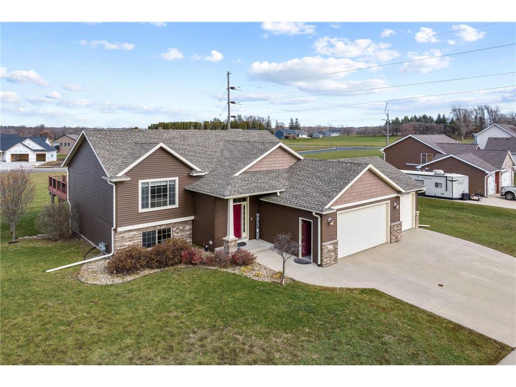 510 9th Street NW Dodge Center MN 55927 6462893 image1