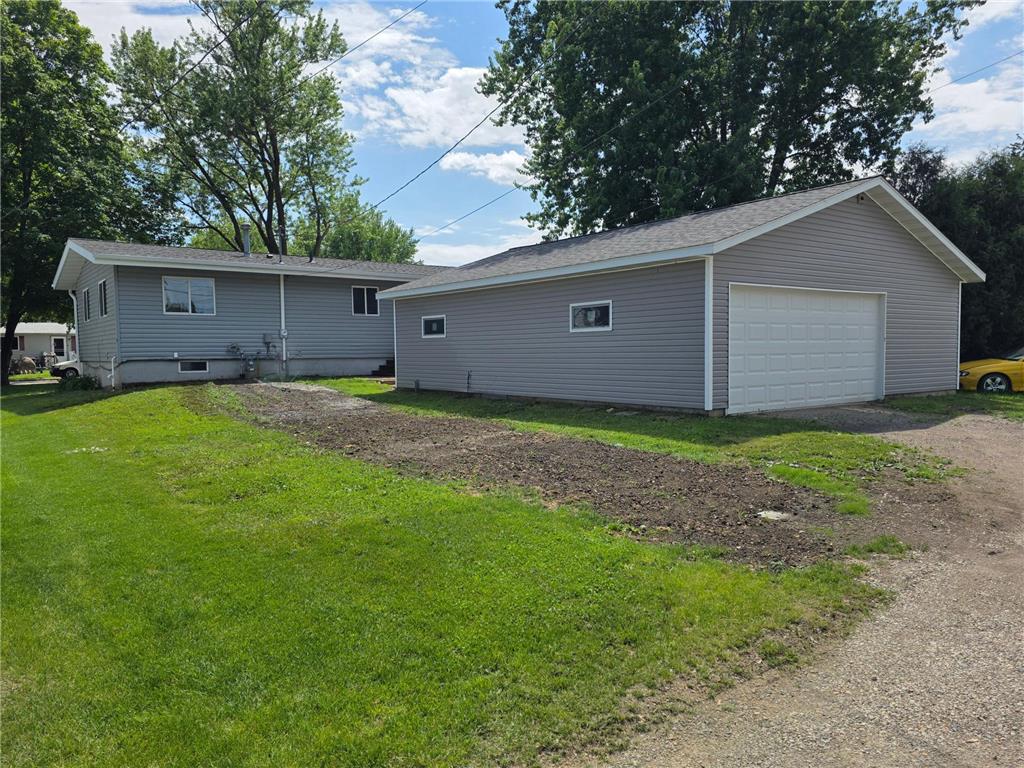 510 Arnold Street West Concord MN 55985 7083942 image3