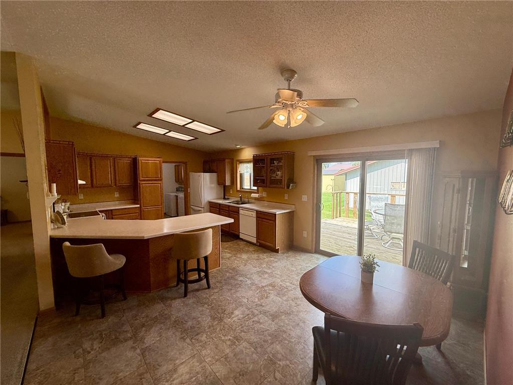 510 Ash Avenue Bird Island MN 55310 7032875 image11