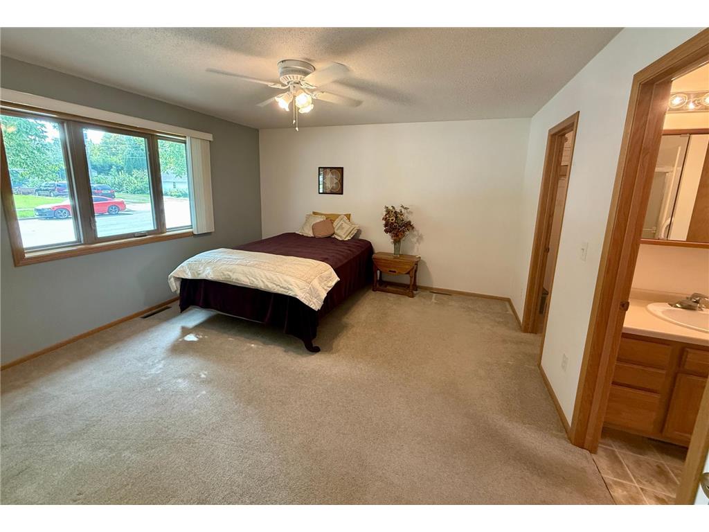 510 Ash Avenue Bird Island MN 55310 7032875 image6