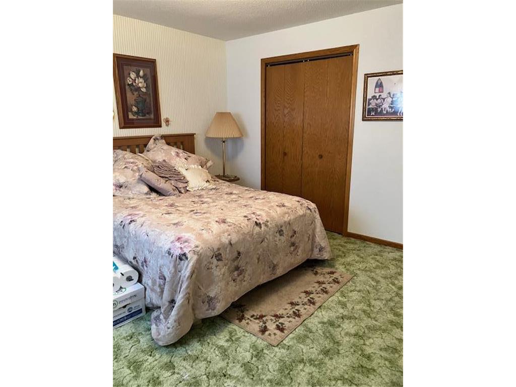 510 Birch Avenue N New Richland MN 56072 6813004 image16